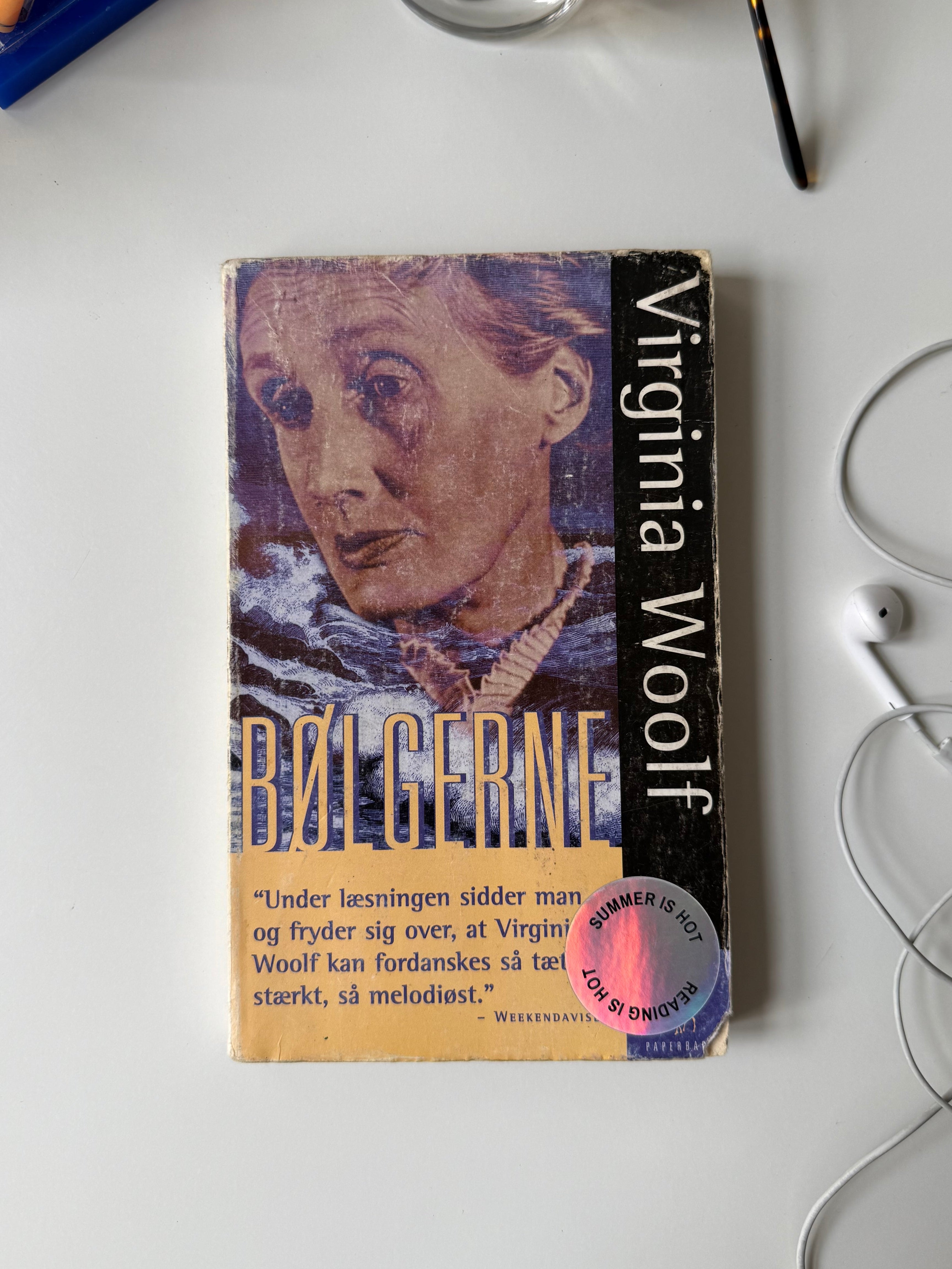 Bølgerne by Virginia Woolf (danish)