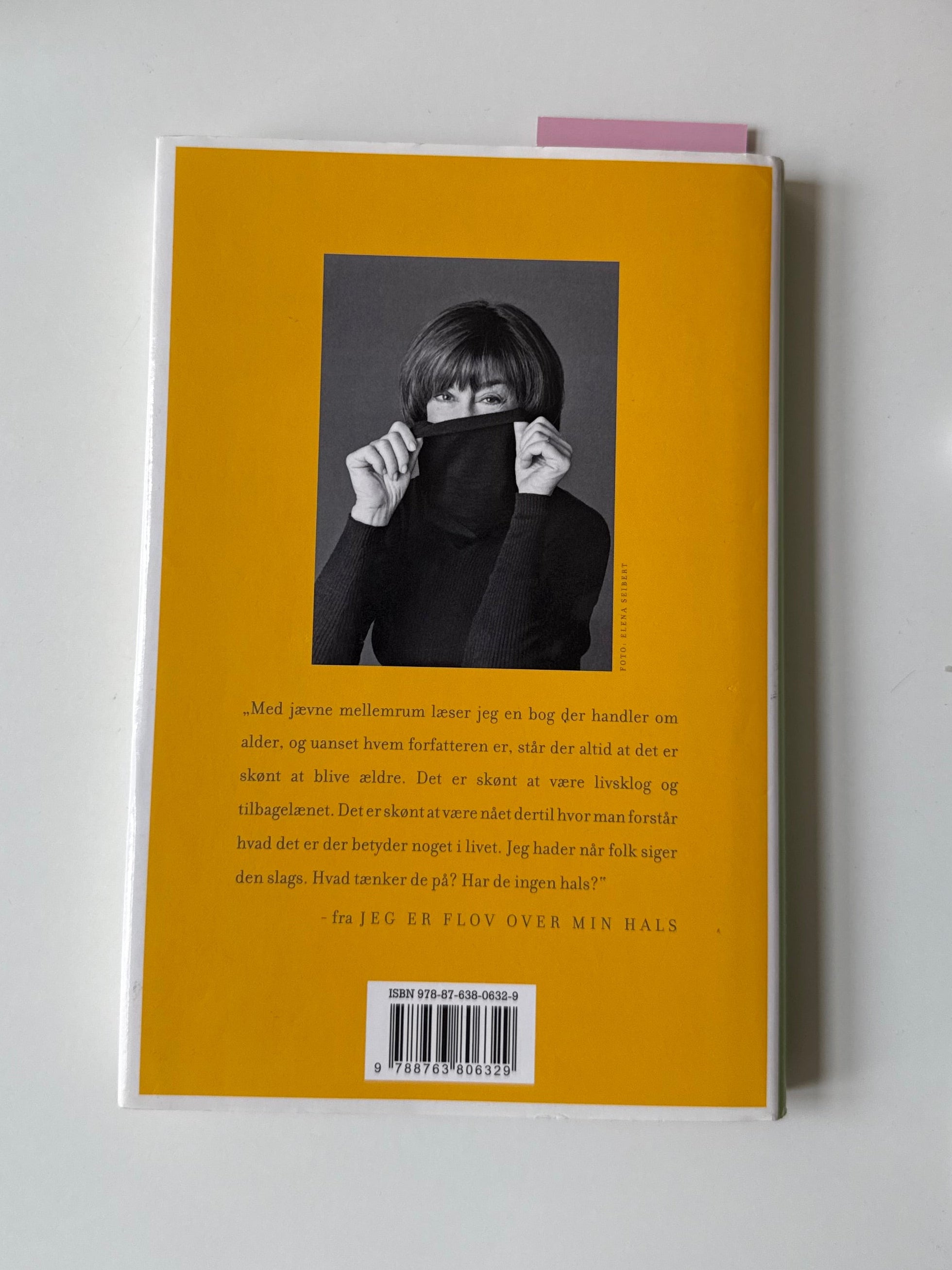 Jeg er flov over min hals by Nora Ephron (danish)